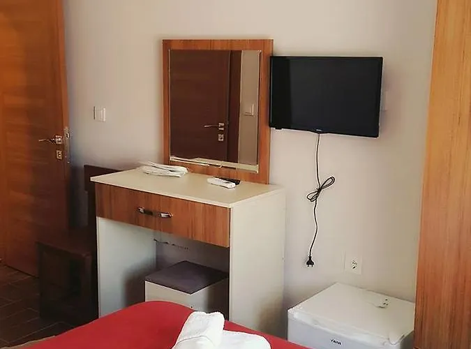 Deniz Hotel Yenifoca