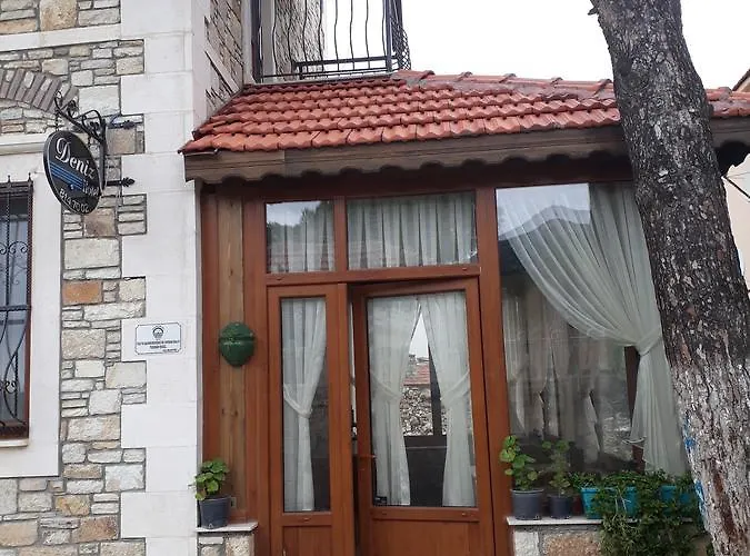 Deniz Ξενοδοχείο Yenifoca